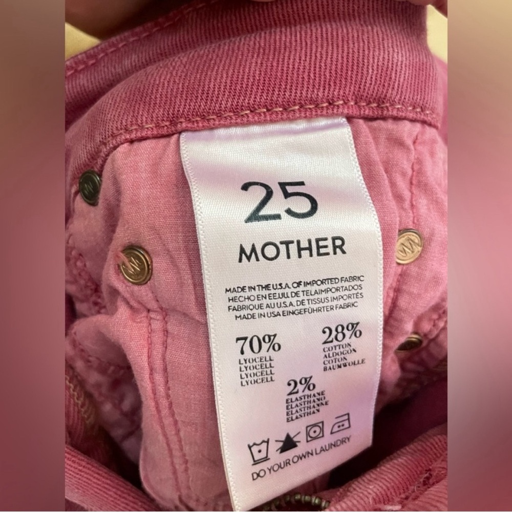 MOTHER Pink Cropped Jeans - Picture 3 of 6